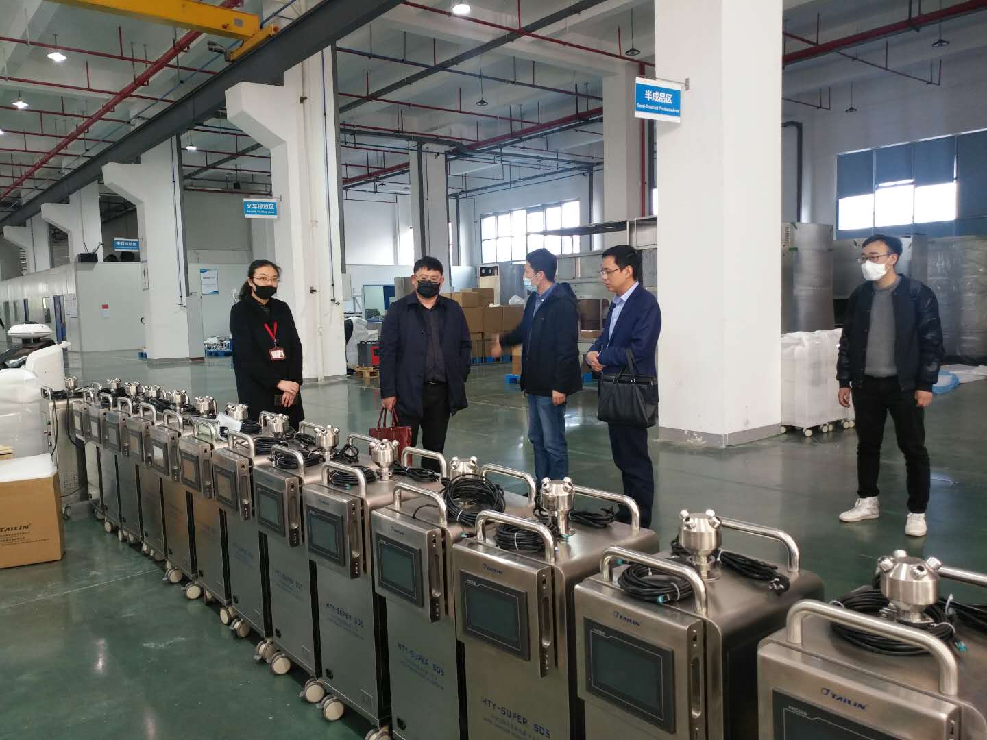 1587011698344629siRS.jpg 1587011698344629siRS.jpg